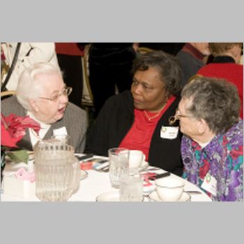73 Mary Mackinnon, Thelda Gadsen, May Gelinas.jpg
