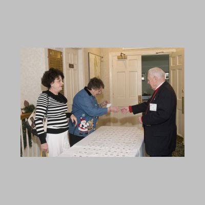 Finding name tags, Dianne Bisi, Joyce Dooley, Bob Cook.jpg